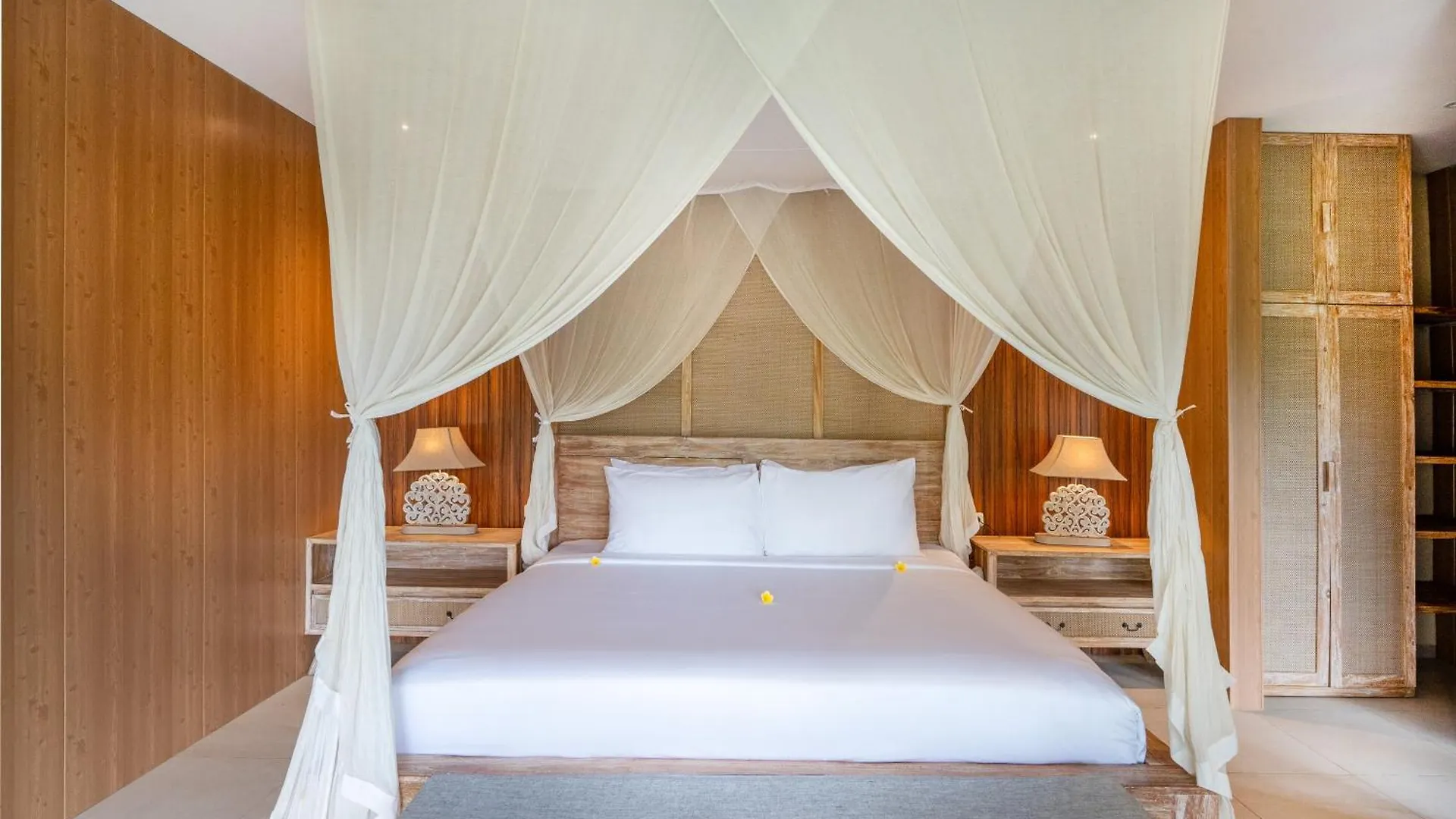 Tjendana Kanaka Jungle Resort Ubud Villa